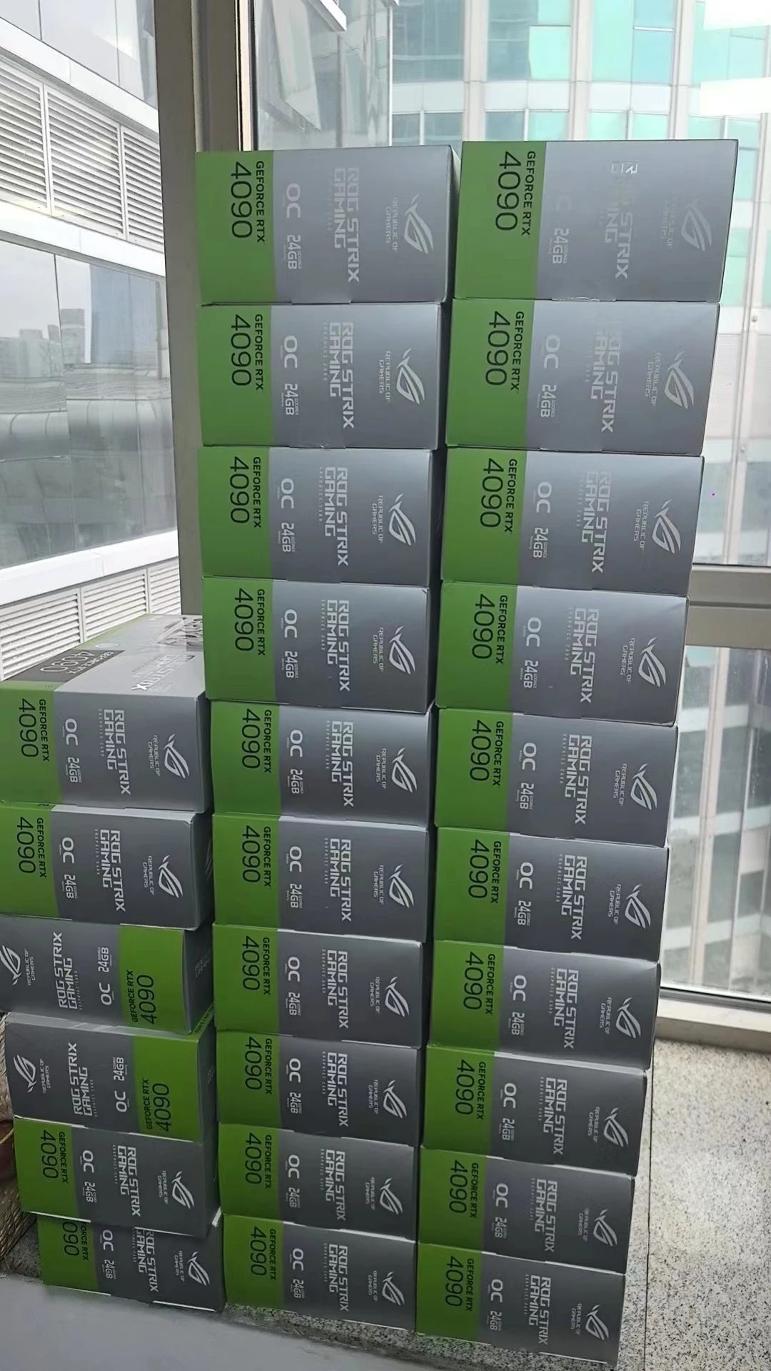 Carte Graphique ASUS ROG Astral GeForce RTX 5080 16GB GDDR7 OC - Gaming AI - GoldBridge